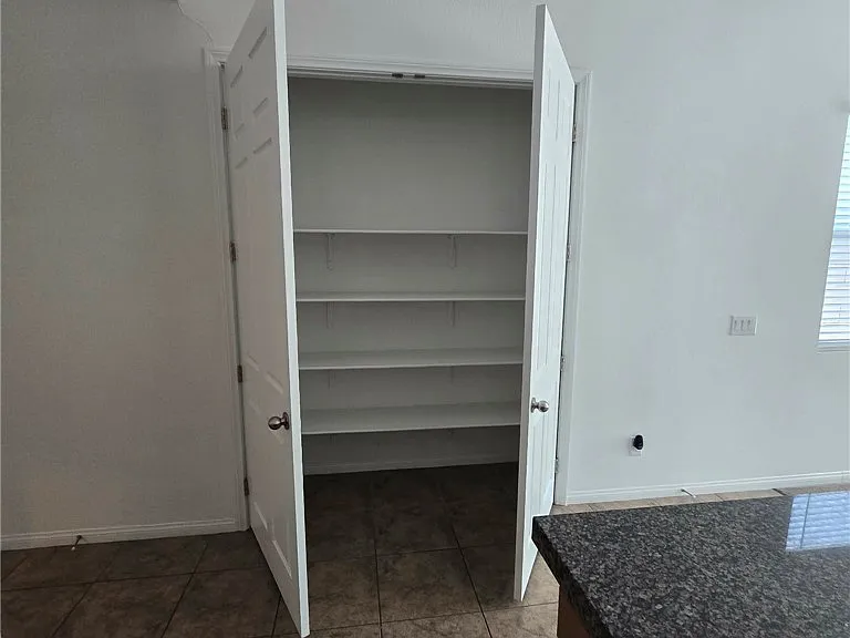 4748 Ritual St — Photo 31