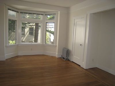 2nd image of 440 Hyde St APT 11