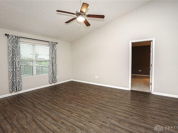 3rd image of 600 Hafton Ct