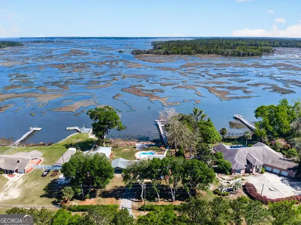 5640 Harrietts Bluff Rd, Woodbine, GA 31569