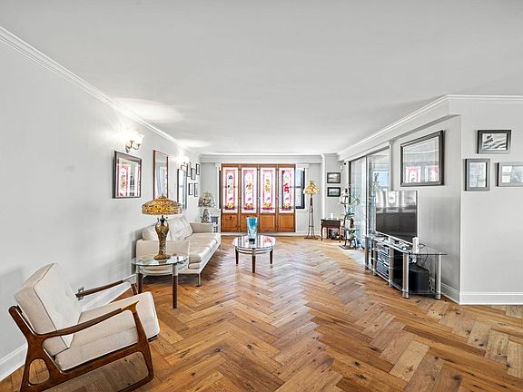 5th image of 7855 Boulevard East APT 6A