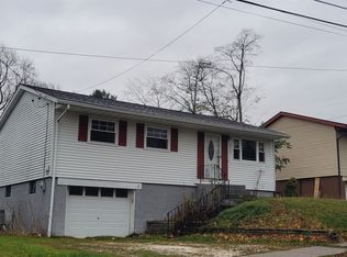 4239 Conrad Rd, Erie, PA 16510