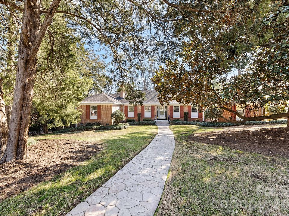 1st image of 7201 Terrace Dr