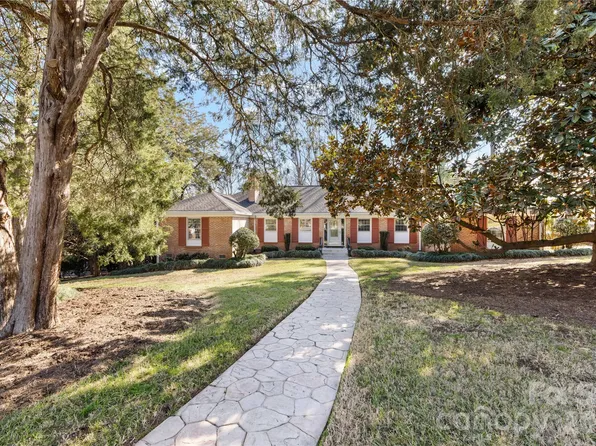 7201 Terrace Dr, Charlotte, NC 28211