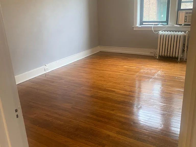 5856 Alderson St #2 — Photo 3