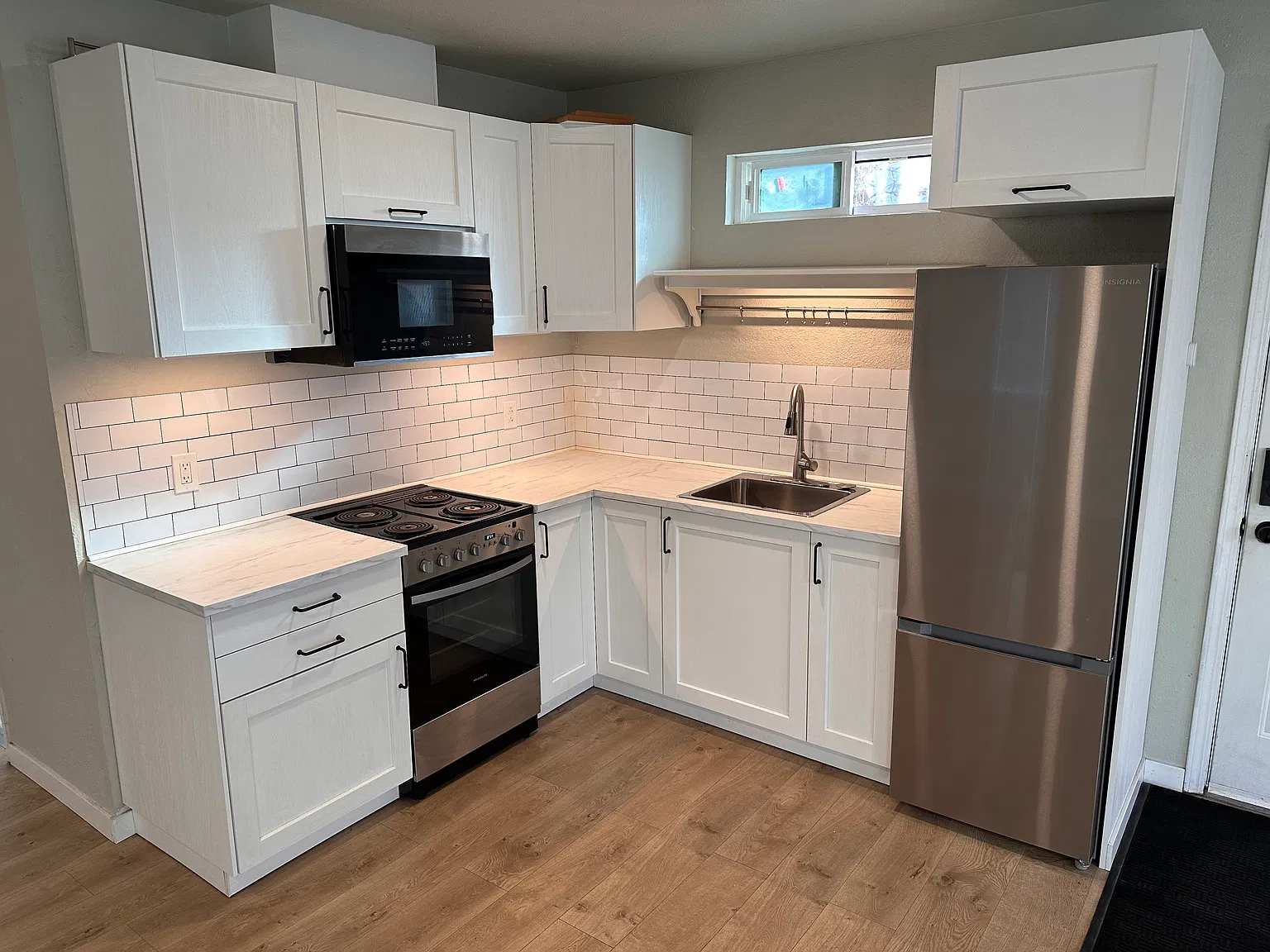 Studio, 560 sqft, $1,950 — Photo 4