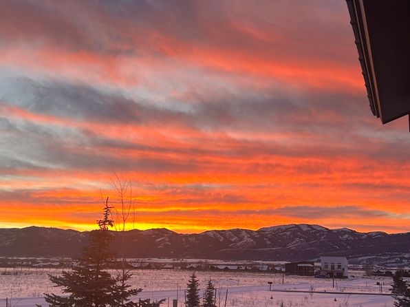 (undisclosed Address)