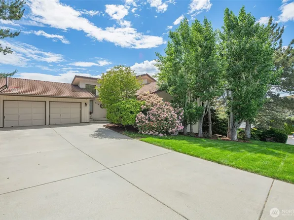 140 Heather Lane, Wenatchee, WA 98801
