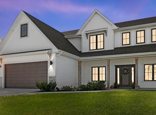 1353 Lavante Ln, Fort Wayne, IN 46818