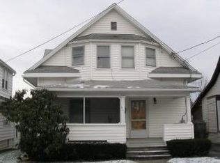 220 Squires Ave, Endicott, NY 13760