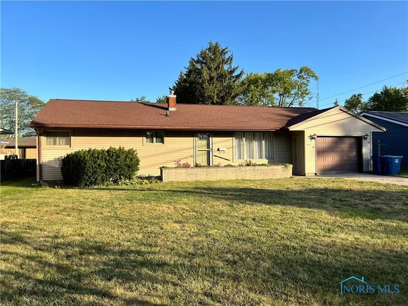 610 Center St, Bryan, OH 43506