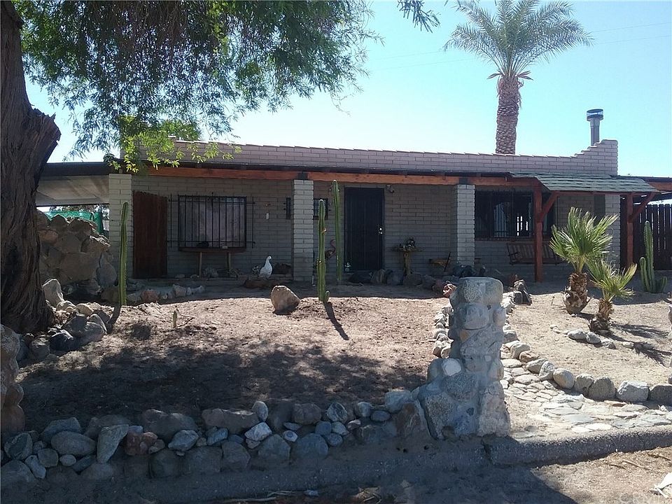 2nd image of 2986 Camino Dr