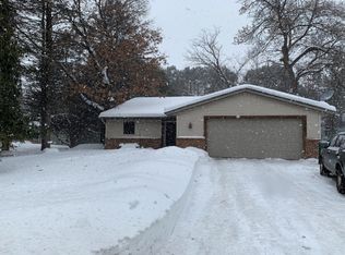 2987 Labore Rd, Little Canada, MN 55109