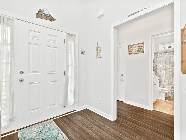 840 Windsor Rose Dr — Photo 3