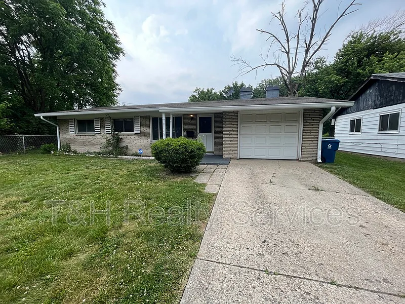 8116 E 37th Pl photo 1