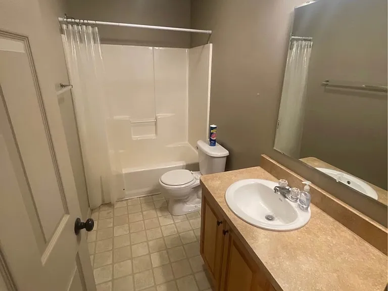 2866 Hunters Loop #300 — Photo 2