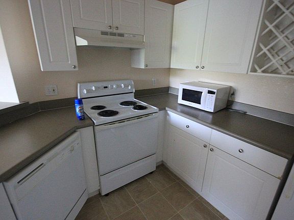 3rd image of 15023 Arbor Reserve Cir APT 204
