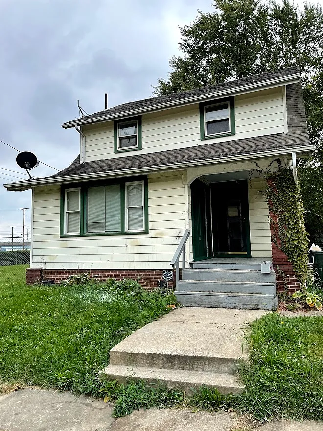 1632 16th St NE photo 1