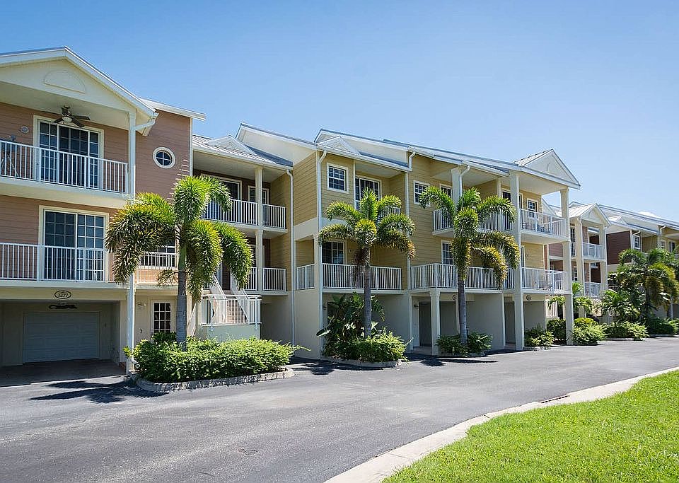 1st image of 3275 Mangrove Point Dr