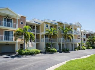 3275 Mangrove Point Dr, Ruskin, FL 33570