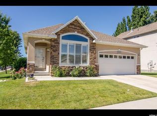 239 E Park Rise Way, Sandy, UT 84070