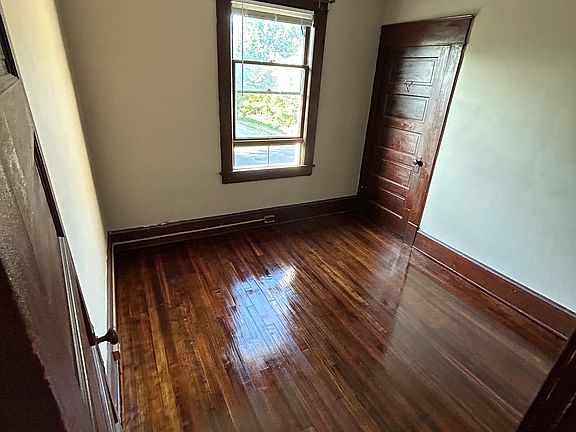 3rd image of 1802 Westover Ave SW #2