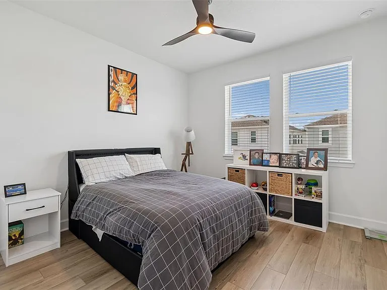 2021 Amelia Bay Pl — Photo 28