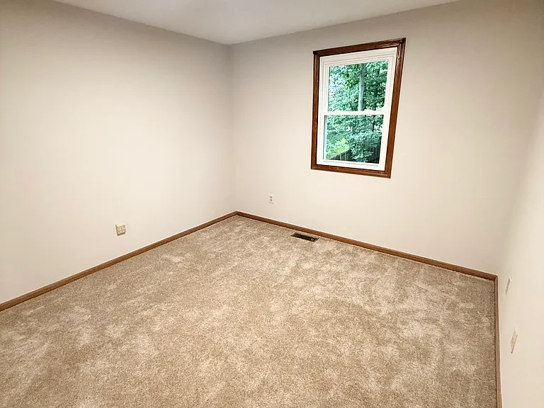 7124 Hollyhock Ln — Photo 17
