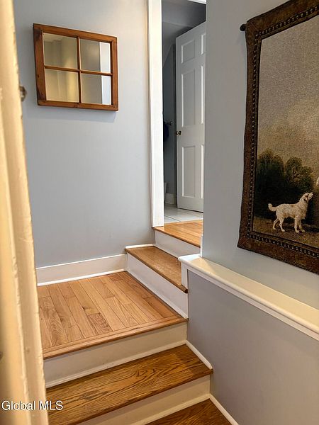 5th image of 130 Regent Street Unit 1