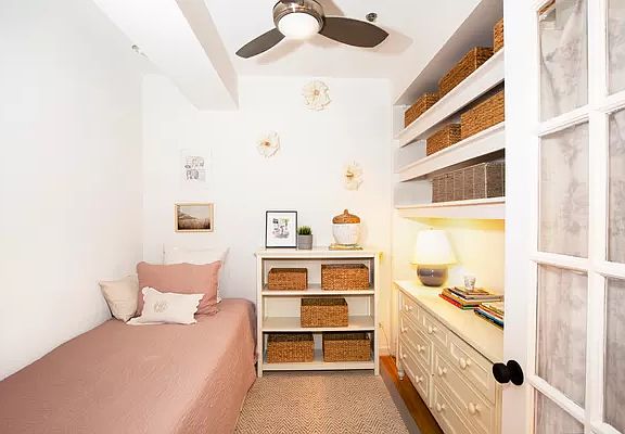 5th image of 60 Pineapple St APT 6D