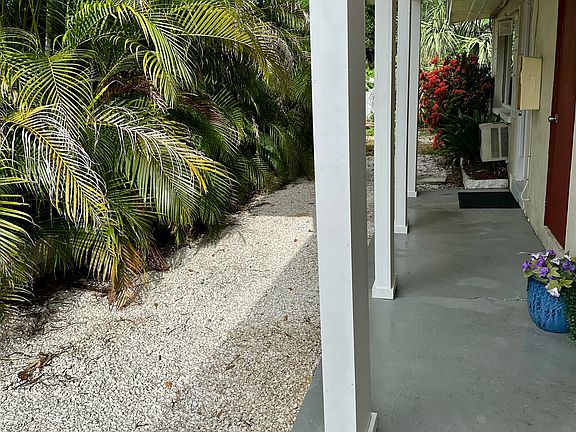 2nd image of 522 Florida Ave