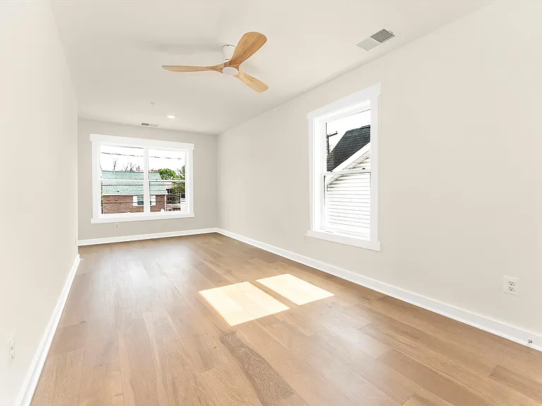 328A Madison St — Photo 22