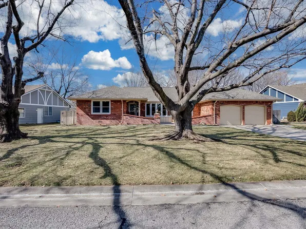 1547 N Caddy Ln, Wichita, KS 67212