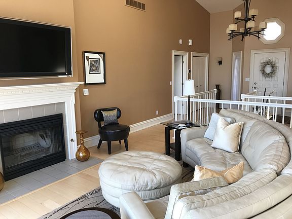 Living Room with Fireplace