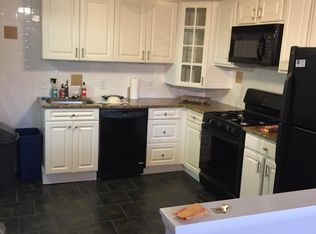 1910 S 13th St #2, Philadelphia, PA 19148