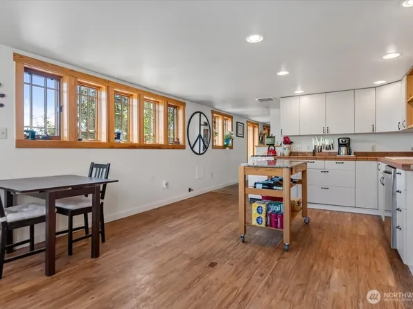 625 A/B Twisp Winthrop Eastside Road, Winthrop, WA 98862