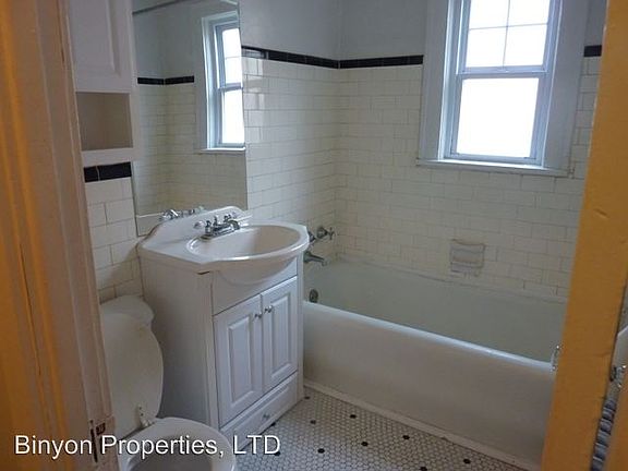 5th image of 3439 Superior Park Dr APT 208E