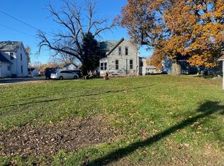 107 N Seminary St, Downs, IL 61736