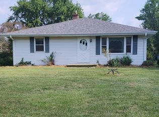 13298 W 21st St, Wadsworth, IL 60083