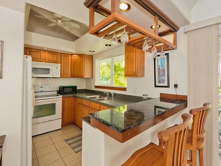 75-228 Aloha Kona Dr — Photo 5
