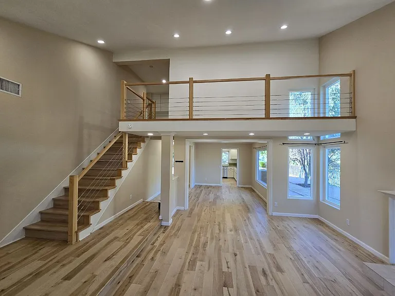 7169 Castle Peak Dr — Photo 2