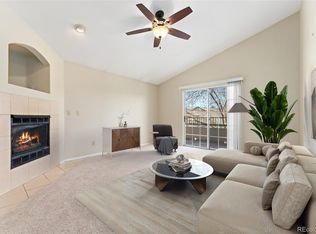 8623 E Dry Creek Rd UNIT 423, Centennial, CO 80112