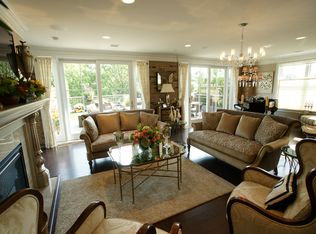 268 Broadway APT 308, Saratoga Springs, NY 12866