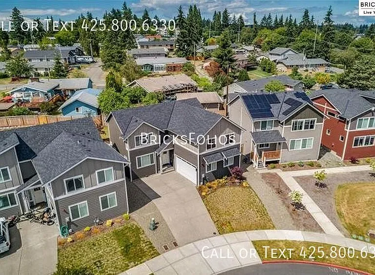 1052 Banyan St — Photo 12
