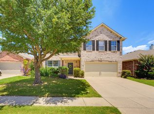 13268 Fencerow Rd, Fort Worth, TX 76244