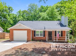 6617 Flat Rock Dr, Charlotte, NC 28214