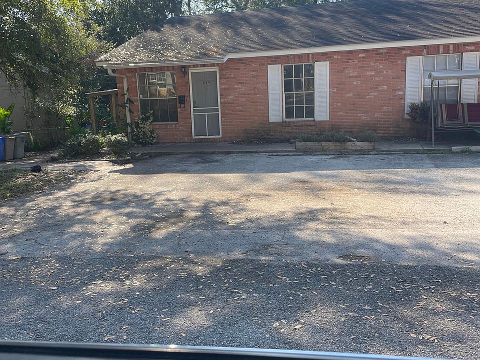 1st image of 622 E Church St