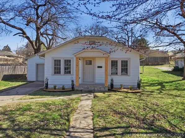 1115 N Garfield Ave W, Sand Springs, OK 74063
