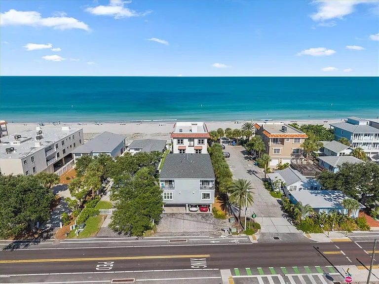 112 Gulf Blvd #A — Photo 28