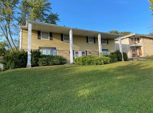 11104 Maple Ln UNIT 11106, Milwaukee, WI 53225